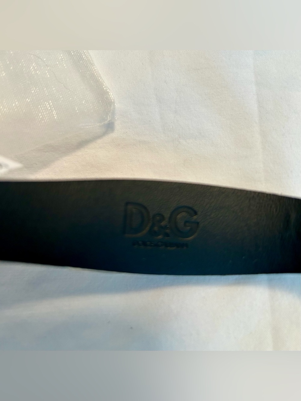 Dolce & Gabbana Womens black Leather Cuff Adjustable Bracelet w/ Silver D&G Logo - Picture 3 of 11